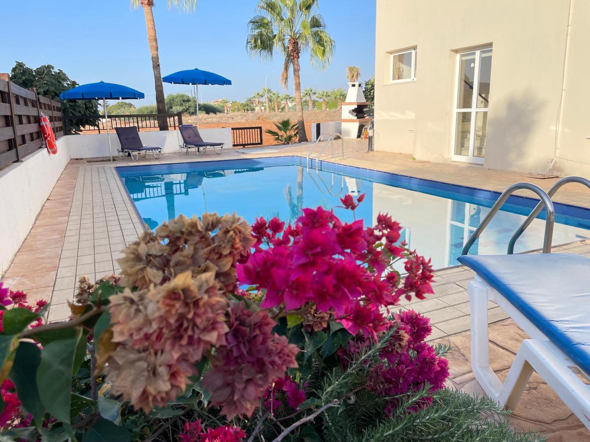 Sunset Pearl Holiday Villa أيا نابا المظهر الخارجي الصورة