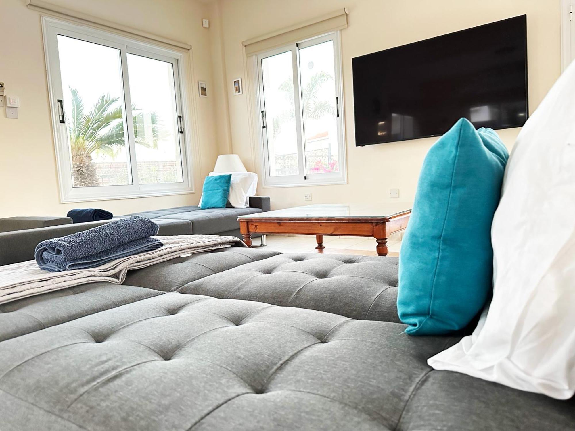 Sunset Pearl Holiday Villa أيا نابا المظهر الخارجي الصورة